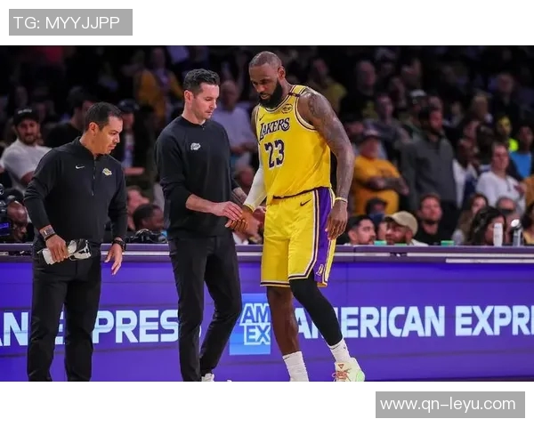 专家分析詹姆斯伤势恢复期为三到四周表明情况并不严重 专家分析詹姆斯伤势恢复期为三到四周表明情况并不严重