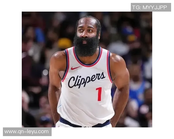 哈登谈球队表现与战绩差距的原因:稳定性不足是关键因素 哈登谈球队表现与战绩差距的原因:稳定性不足是关键因素