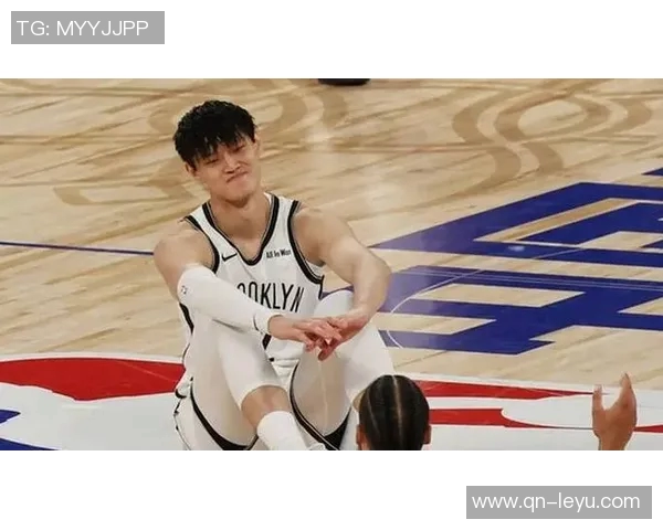 篮网17人轮换大胜40分曾凡博首秀机会依然渺茫 篮网17人轮换大胜40分曾凡博首秀机会依然渺茫