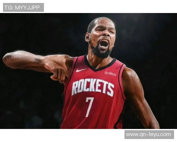 火箭球员申京关键时刻表现出色杜兰特紧随其后展现高效得分能力