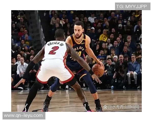 库里背靠背狂砍42分与35分创历史最老后卫得分新高